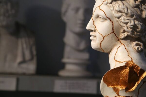 Atene brucia